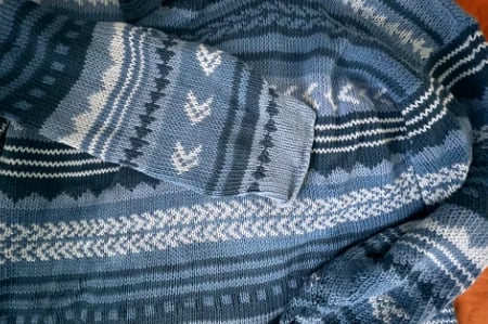 frau-richstein-jaquard-pullover
